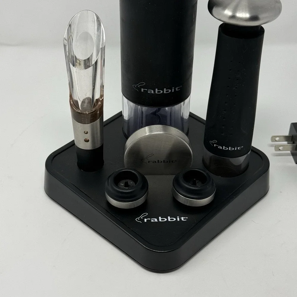 Rabbit Electric Wine Set Corkscrew Aerator Pourer Preserver Stoppers  Cutter